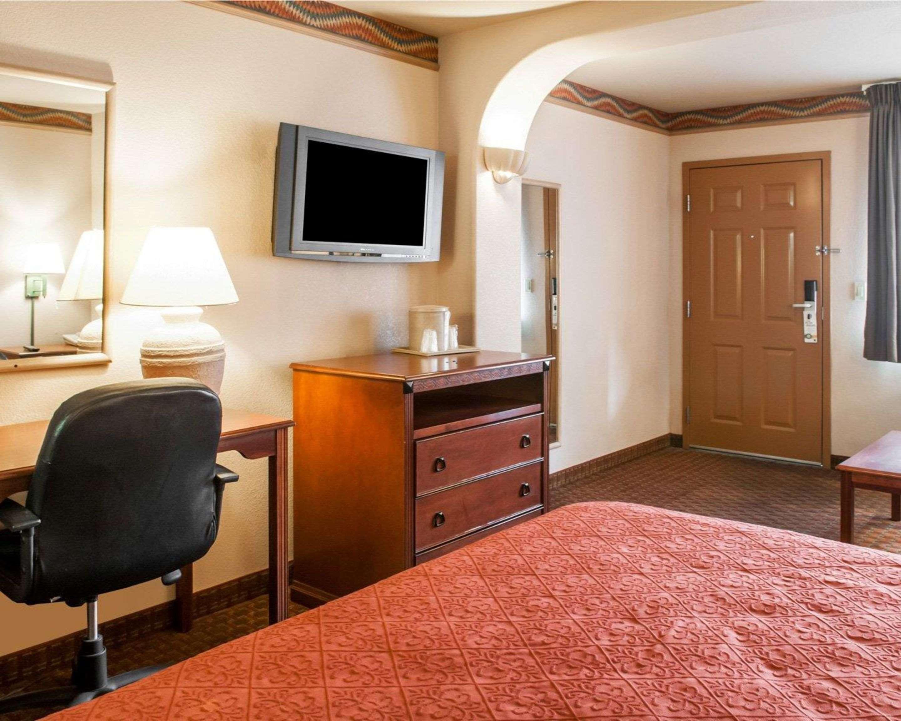 Quality Inn & Suites Las Cruces - University Area Esterno foto