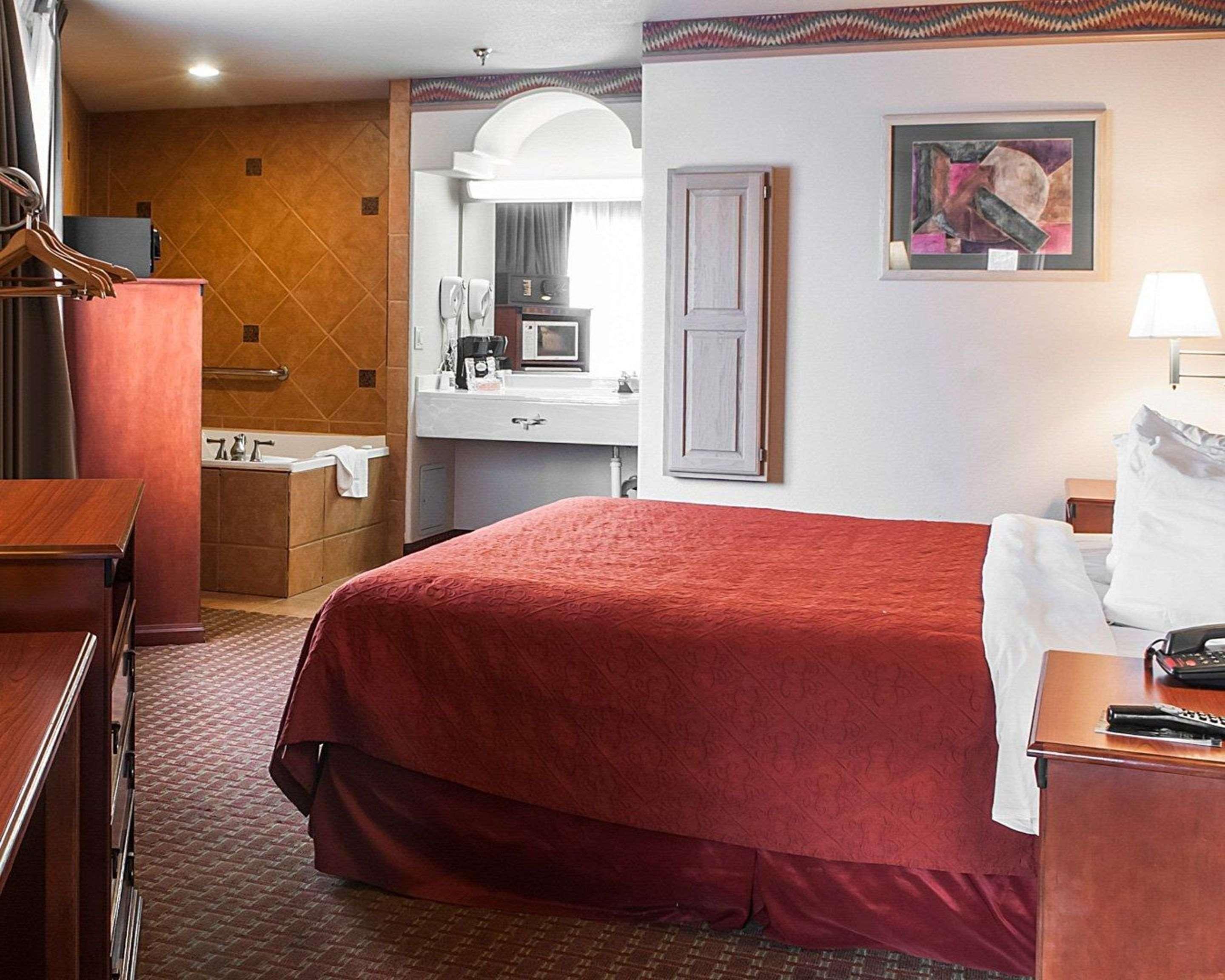 Quality Inn & Suites Las Cruces - University Area Esterno foto