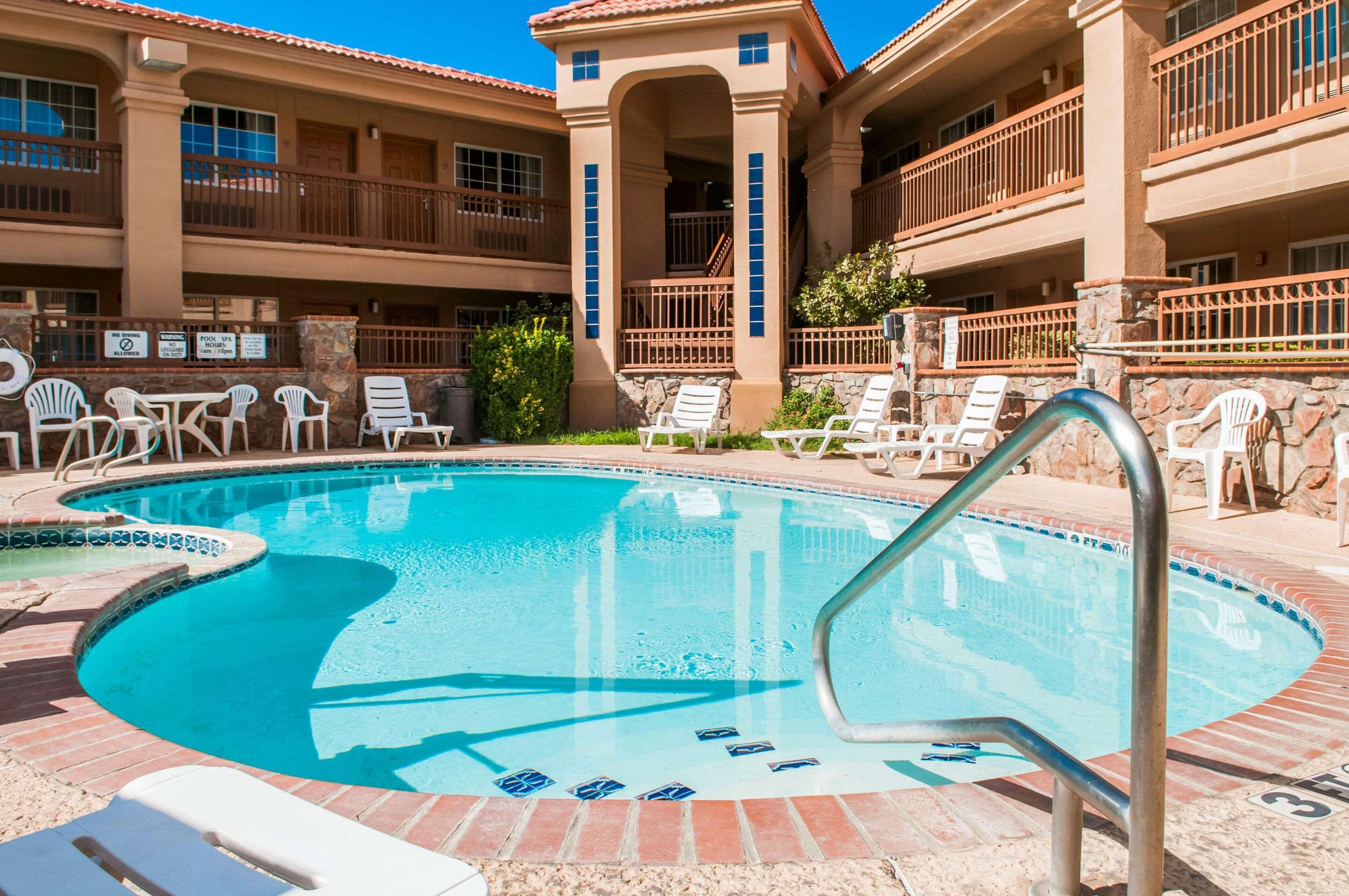 Quality Inn & Suites Las Cruces - University Area Esterno foto