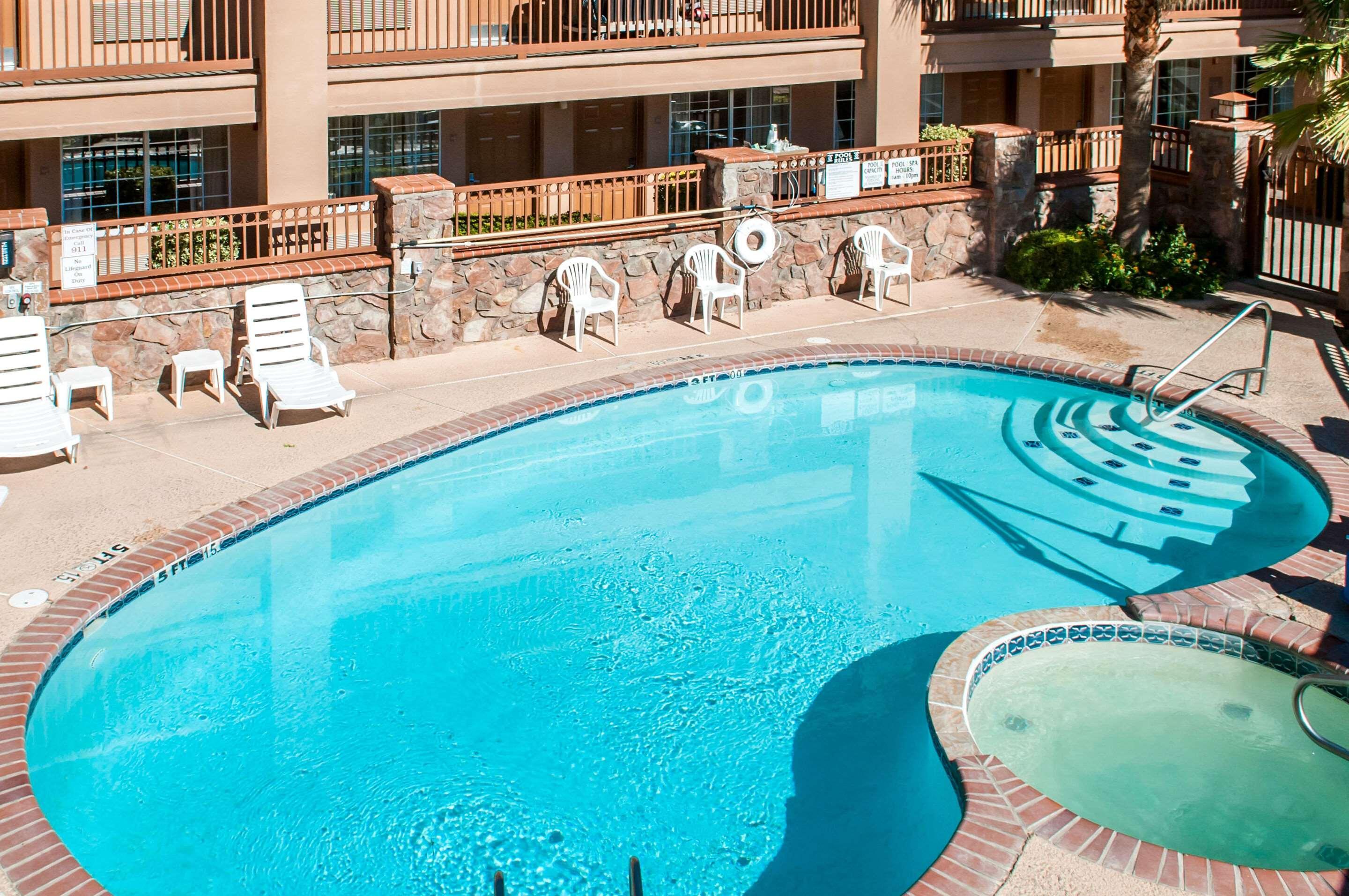 Quality Inn & Suites Las Cruces - University Area Esterno foto
